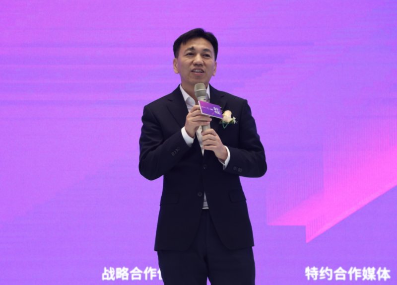 設(shè)計(jì)中國(guó)X東鵬巖板全國(guó)巡回論壇暨墻面巖板發(fā)布會(huì)（青島站）11月23日?qǐng)A滿舉行！_3