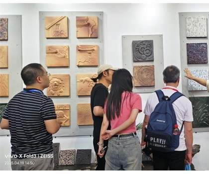 第42屆佛山陶博會(huì)期間，陳工陶純手工陶藝磚新品驚艷亮相