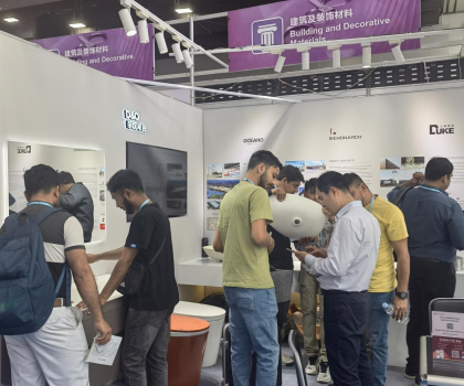 帝王潔具攜亞克力4.0「公爵板」亮相廣交會