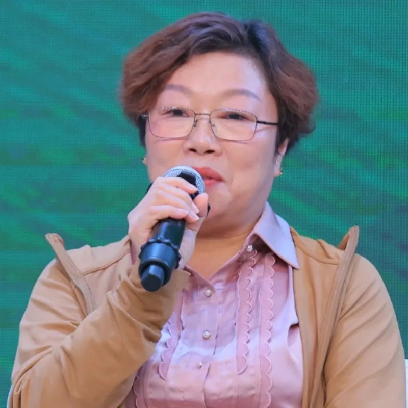 1671177187800285.jpg 金牌企業制造副總裁 張代蘭:企業要生存,必須走光伏發電.jpg