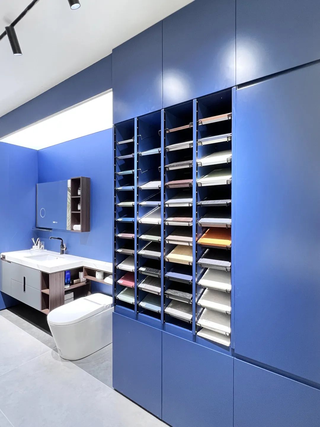 1671427235255048.jpg 東鵬整裝衛(wèi)浴云南曲靖店:健康升級(jí),營(yíng)造人居場(chǎng)景11.jpg