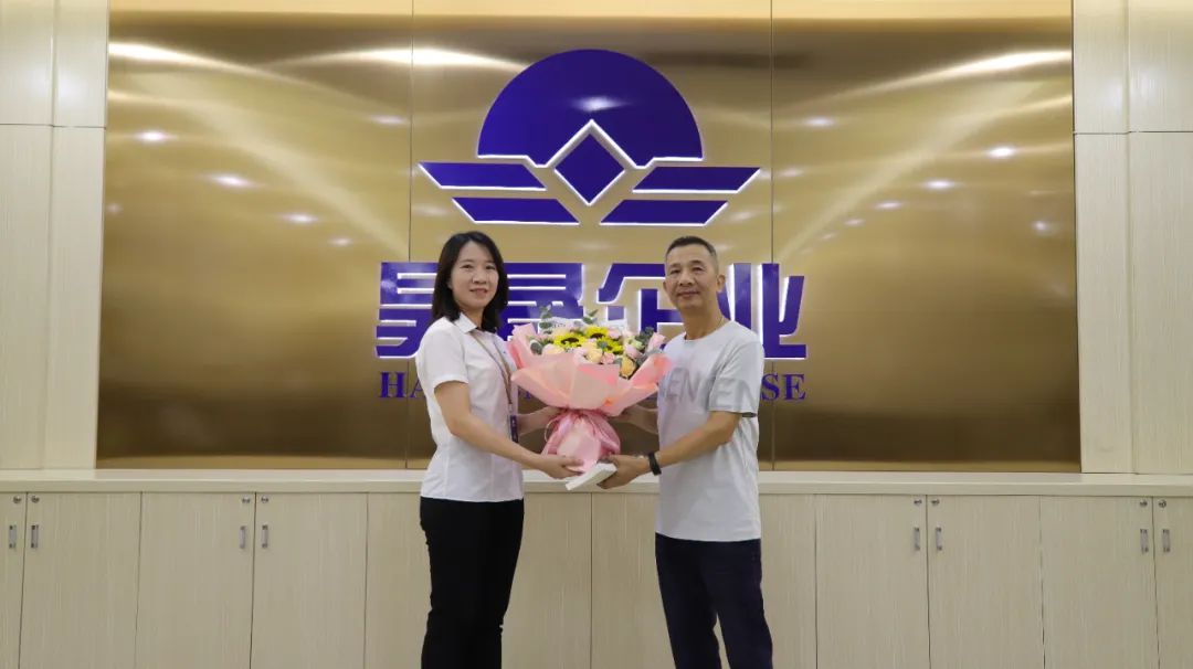 1689221049561453.jpg 昊晟集團征戰(zhàn)二十余載的老員工董應(yīng)光同志正式榮休4.jpg