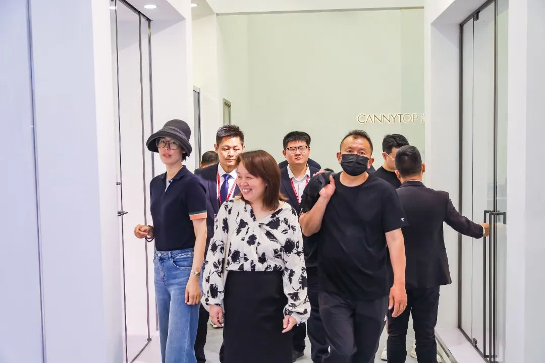 1690182455133725.jpg 2.jpg