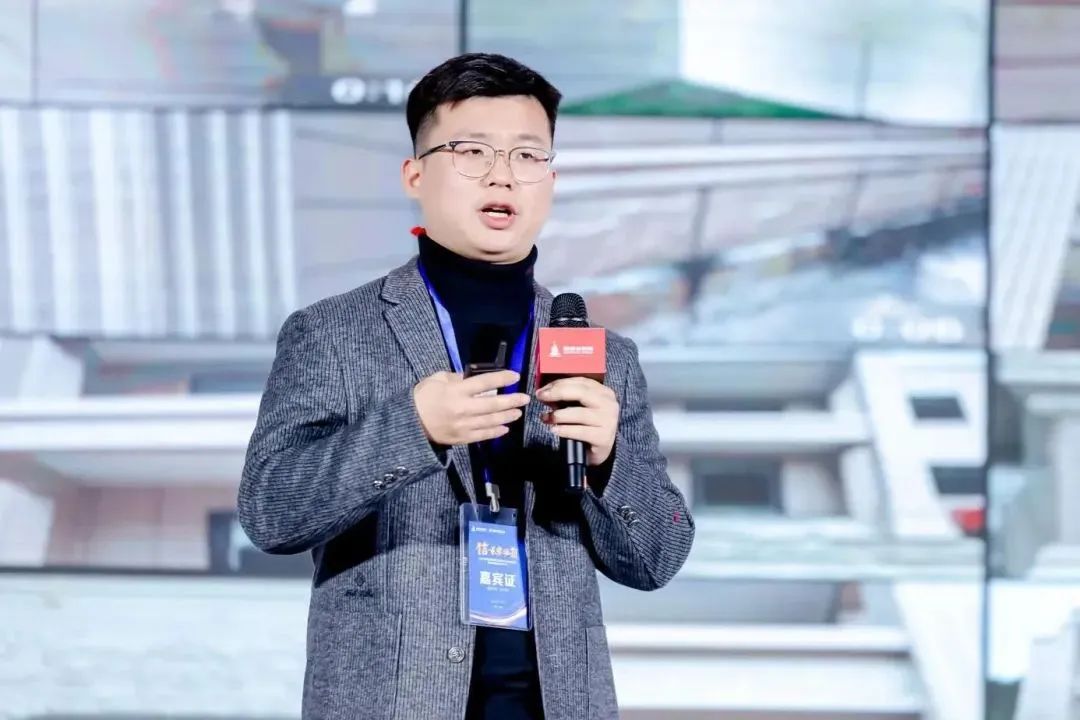 1703493606475008.jpg 11.jpg