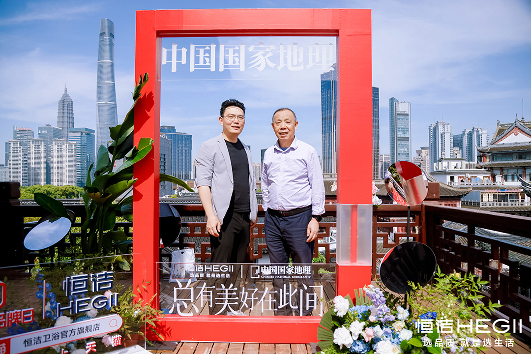 1715589422828610.jpg _89A5759-opq831973917.jpg