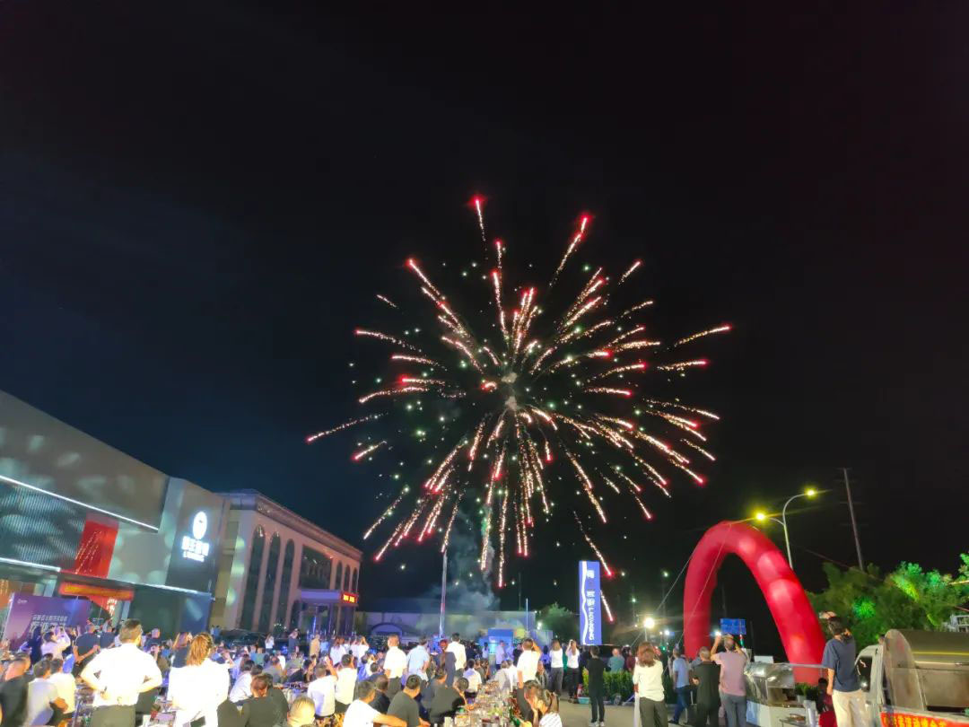 1725610506771878.jpg 獅王瓷磚云脈石D系列&深刻質感磚震撼首發30.jpg