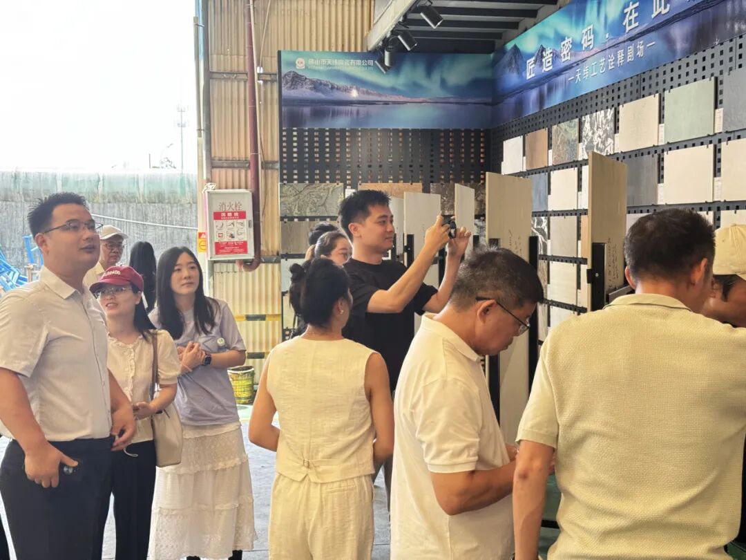 1756522990837003.jpg 3.jpg